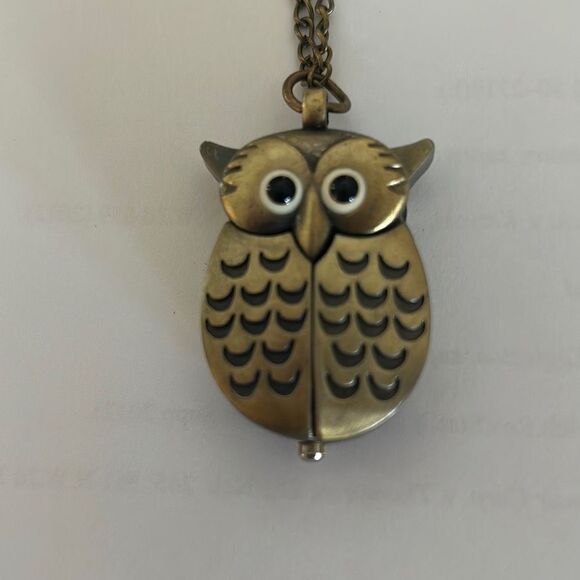 OWL Watch Necklace - Picture 5 of 6